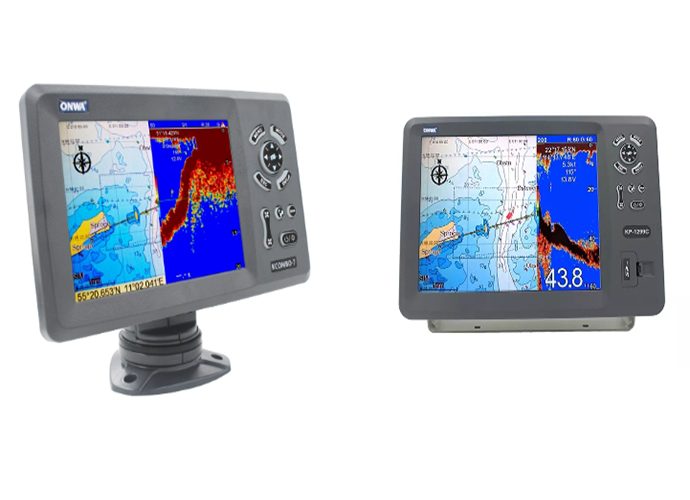 the right marine GPS/marine plotter/marine sounder - combo